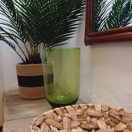 Joli Petit Studio Au Coeur D'uzes Uzes
